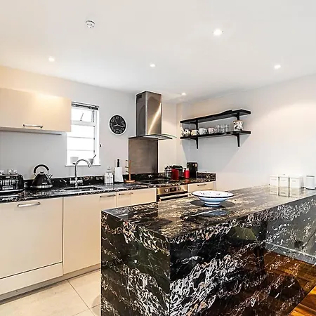 Luxury And Modern Bayswater Apartment London Exterior photo