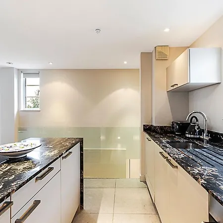 Luxury And Modern Bayswater Apartment London Exterior photo